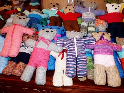 Brei teddiebere vir kinders